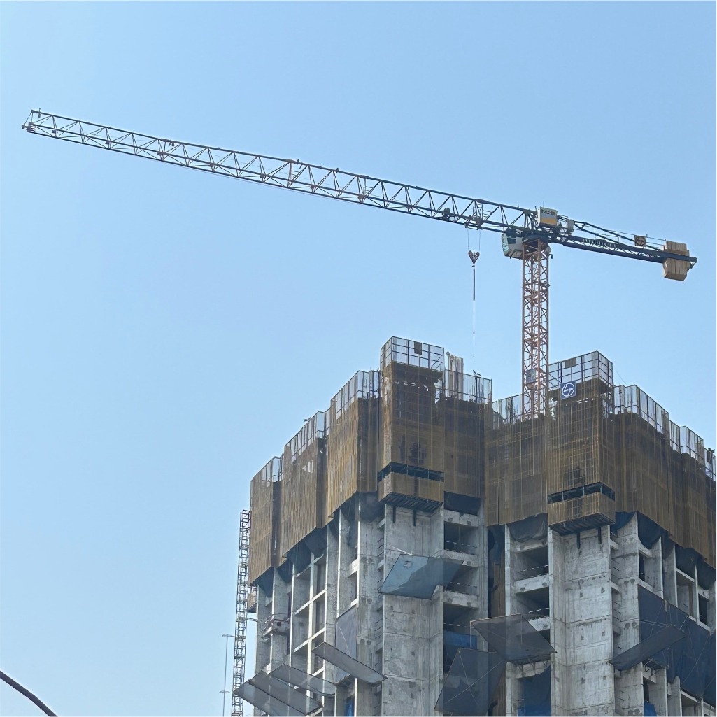 Why Traditional Scaffolding Works Better with Modern Equipment